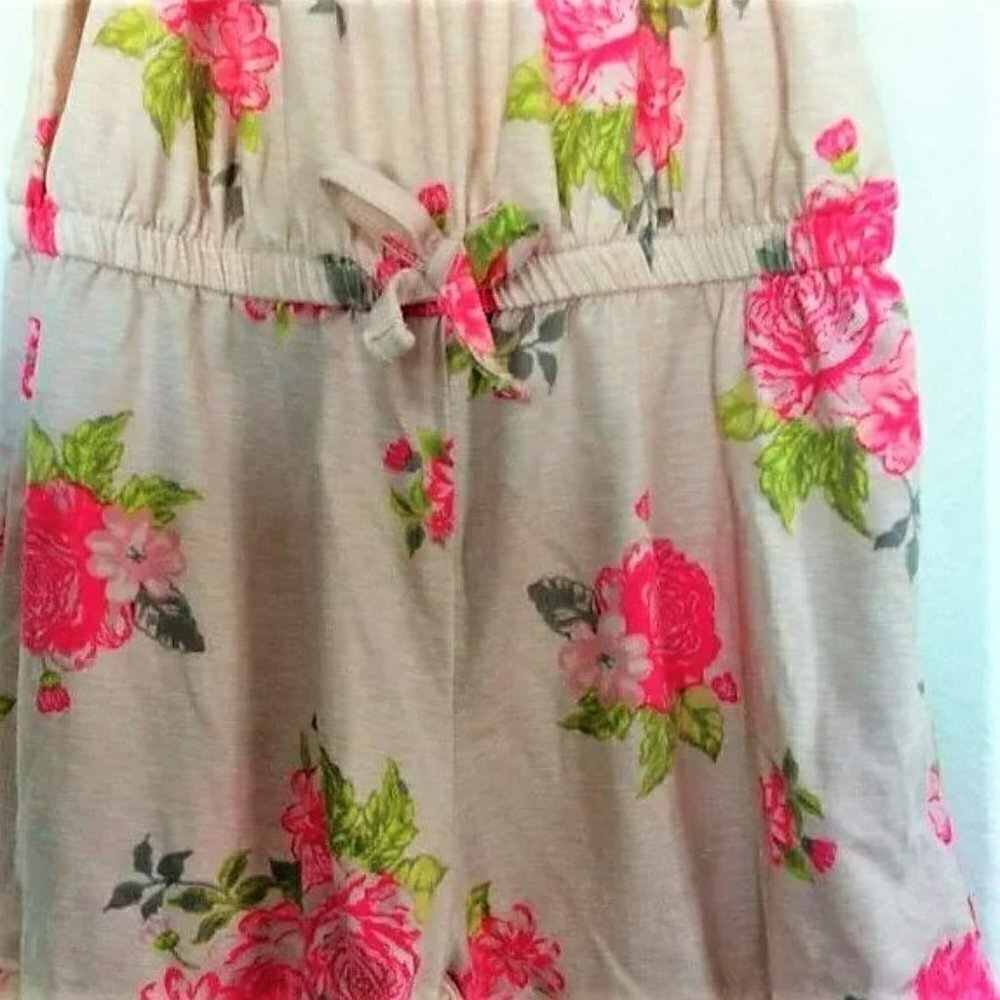 LIMITED TOO FLORAL ROSE ROMPER - Picture 5 of 8